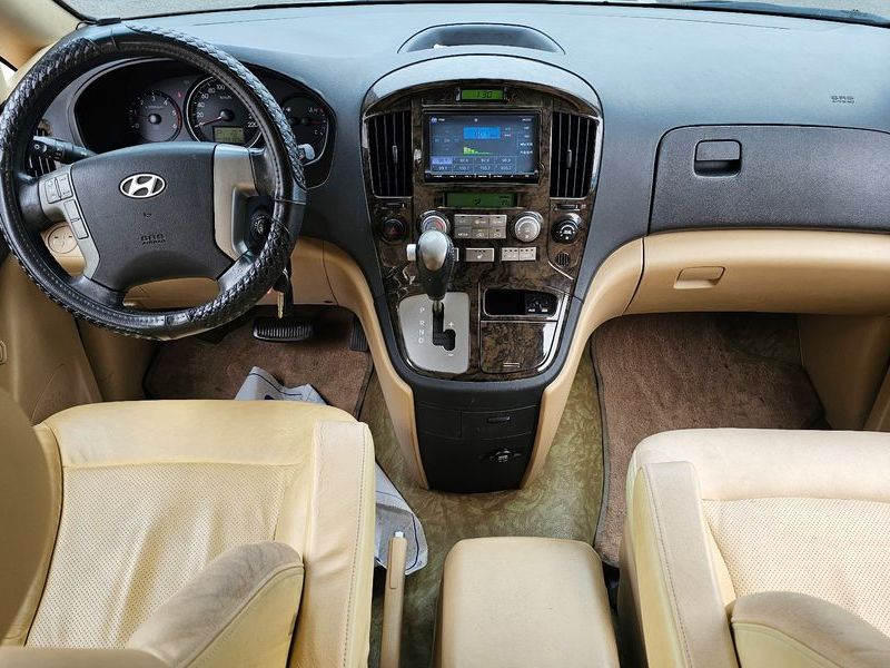 2013 Hyundai 그랜드 스타렉스 Limousine photo 7