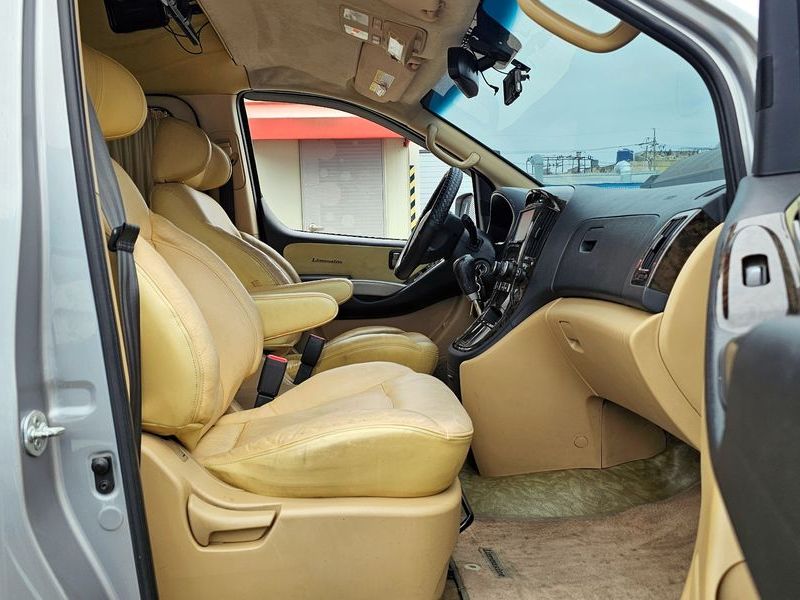 2013 Hyundai 그랜드 스타렉스 Limousine photo 10