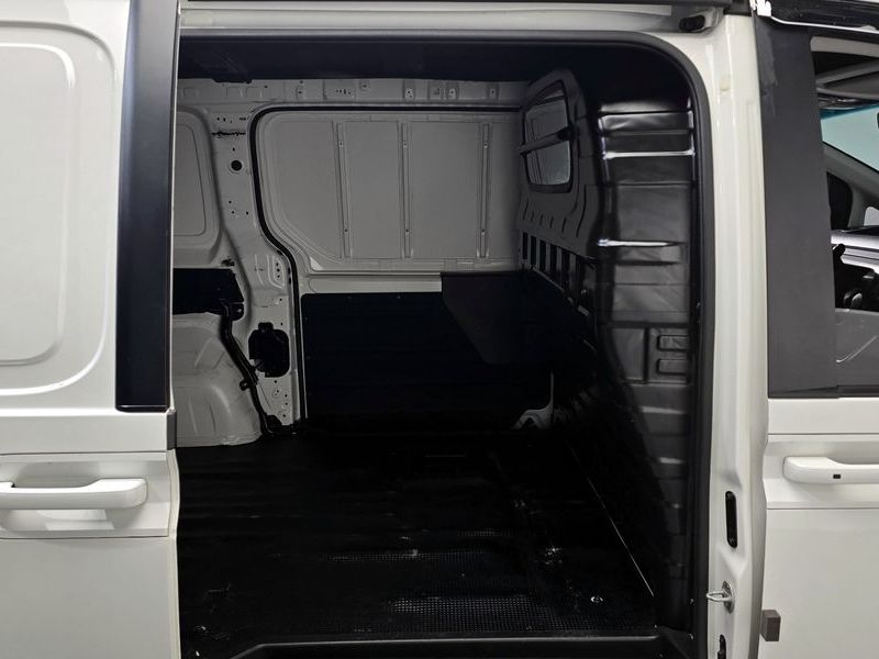 2024 Hyundai Staria Cargo 3-Seater Modern photo 12