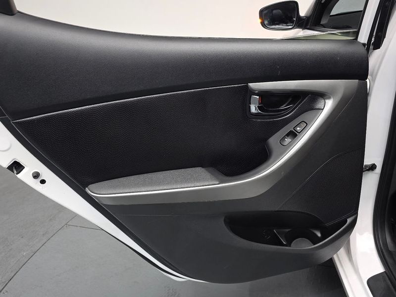 2012 Hyundai Avante M16 GDI Premier photo 25