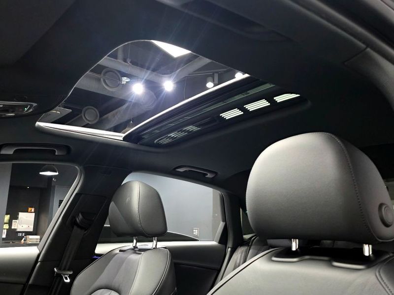 2023 Audi A4 40 TFSI Premium photo 18