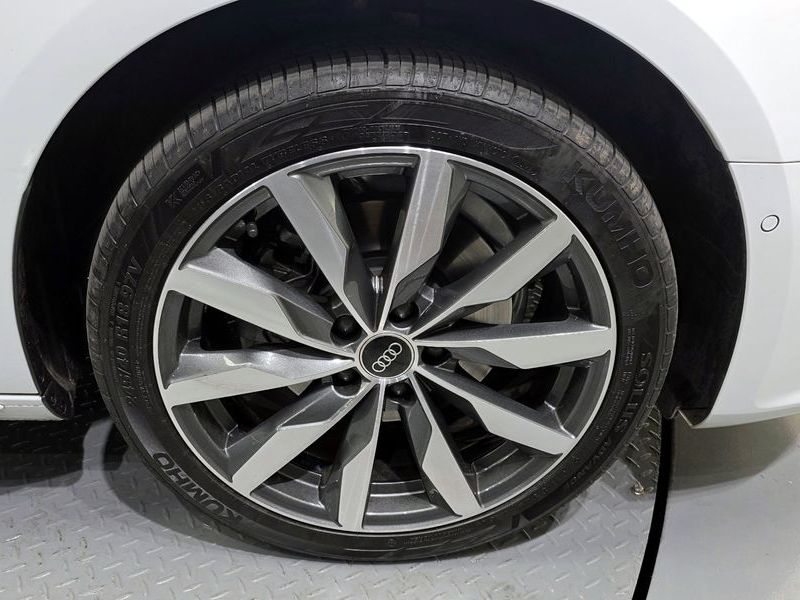 2023 Audi A4 40 TFSI Premium photo 21