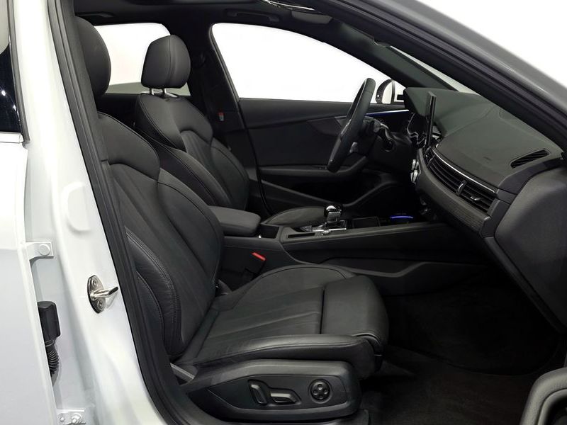 2023 Audi A4 40 TFSI Premium photo 26