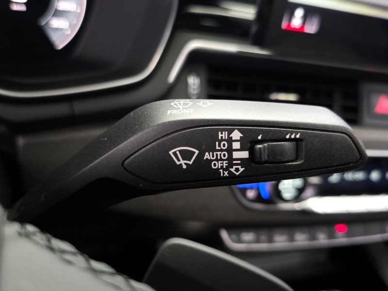 2023 Audi A4 40 TFSI Premium photo 28