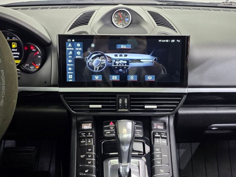 2017 Porsche Cayenne 3.0 Diesel Platium Edition 958 photo 14