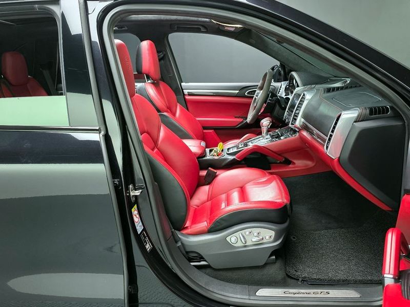 2016 Porsche Cayenne 3.6 GTS 958 photo 11