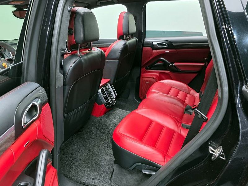 2016 Porsche Cayenne 3.6 GTS 958 photo 12