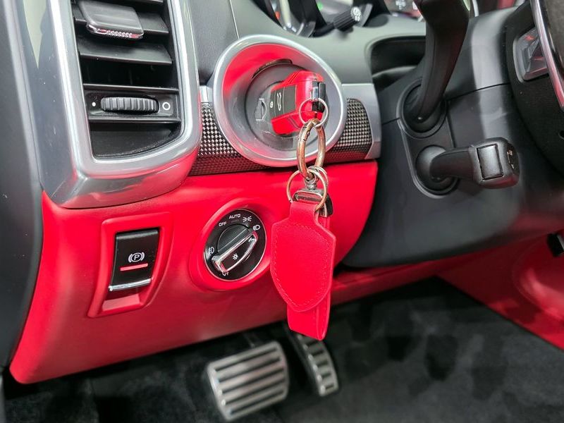 2016 Porsche Cayenne 3.6 GTS 958 photo 16