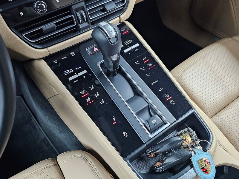 2022 Porsche Macan 2.9 S photo 9