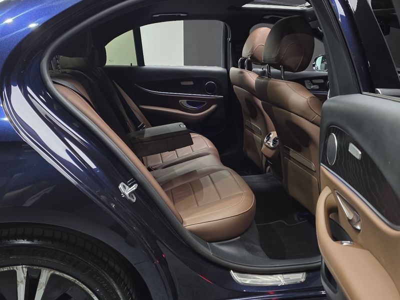 2022 Mercedes-Benz E-Class E250 Avantgarde photo 12