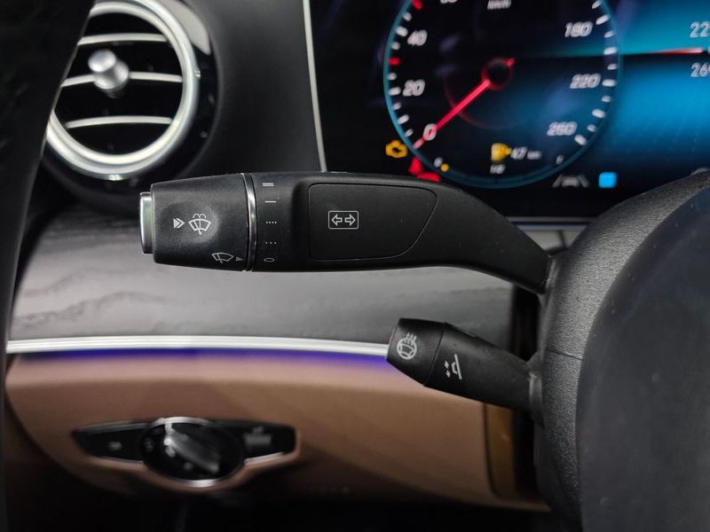 2022 Mercedes-Benz E-Class E250 Avantgarde photo 28