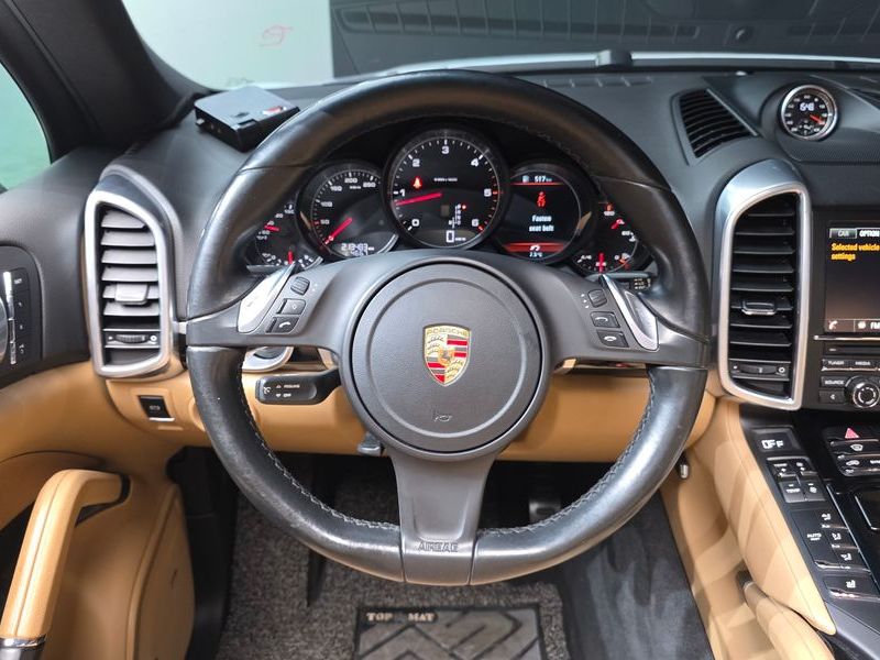 2014 Porsche Cayenne 3.0 Diesel Platium Edition 958 photo 13