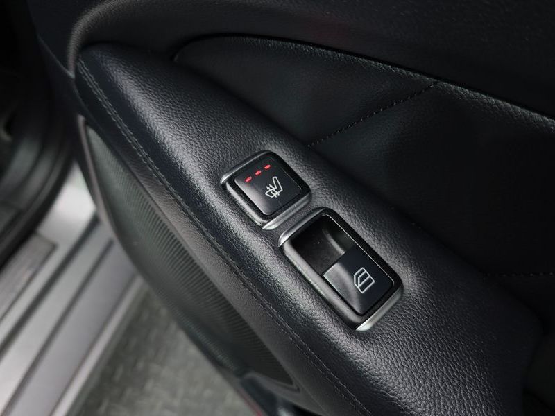 2012 Mercedes-Benz S-Class CLS350 BlueEFFICIENCY photo 16