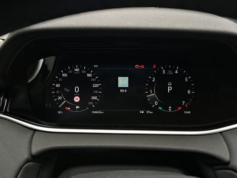 2022 Land Rover Range Rover Evoque P250 SE photo 8