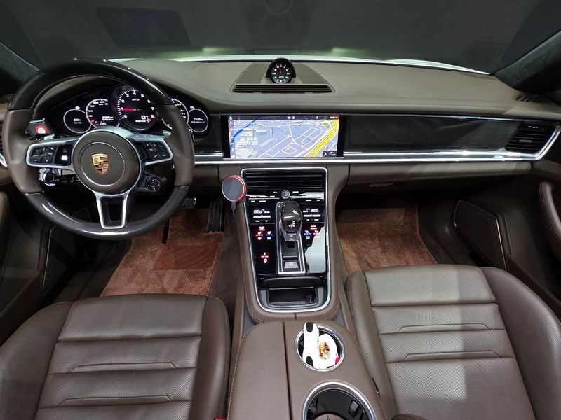 2020 Porsche Panamera 4.0 GTS photo 7