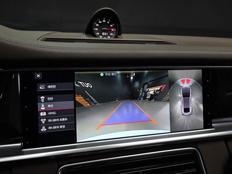 2020 Porsche Panamera 4.0 GTS photo 15