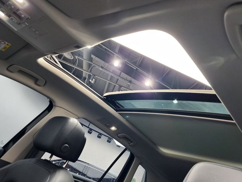 2023 Volkswagen Tiguan 2.0 TDI Prestige photo 19