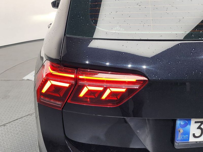 2023 Volkswagen Tiguan 2.0 TDI Prestige photo 23