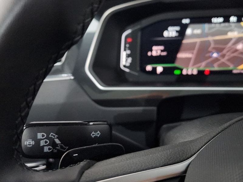 2023 Volkswagen Tiguan 2.0 TDI Prestige photo 28