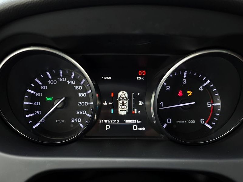 2015 Land Rover Discovery Sport 2.2 SD4 HSE Luxury photo 8