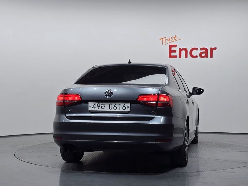 2015 Volkswagen Jetta 2.0 TDI BlueMotion 6th photo 4