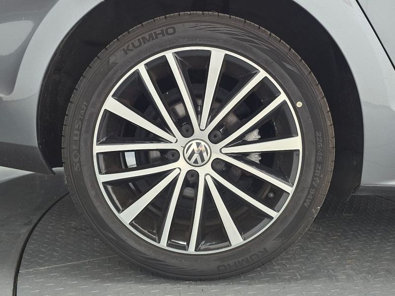 2015 Volkswagen Jetta 2.0 TDI BlueMotion 6th photo 5