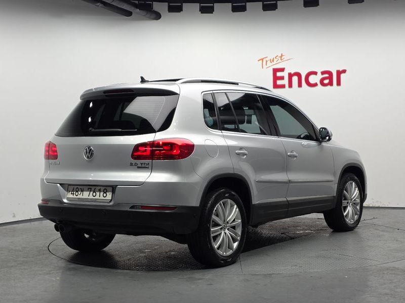 2014 Volkswagen Tiguan 2.0 TDI Premium 5N photo 2