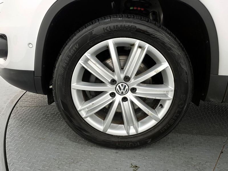 2014 Volkswagen Tiguan 2.0 TDI Premium 5N photo 5
