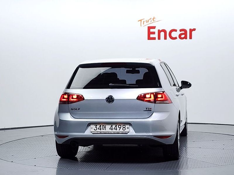 2014 Volkswagen Golf 1.6 TDI photo 4