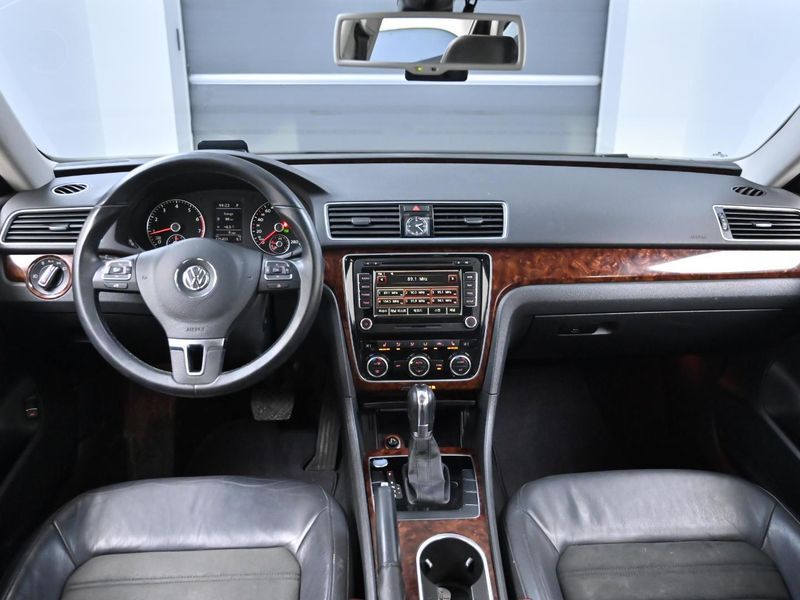 2013 Volkswagen Passat 2.5 B7 photo 7