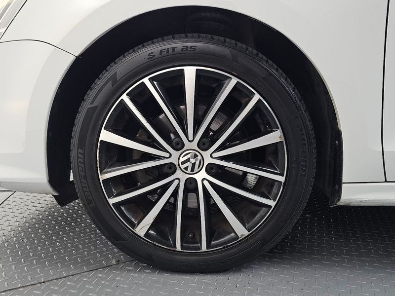 2015 Volkswagen Jetta 2.0 TDI BlueMotion 6th photo 5