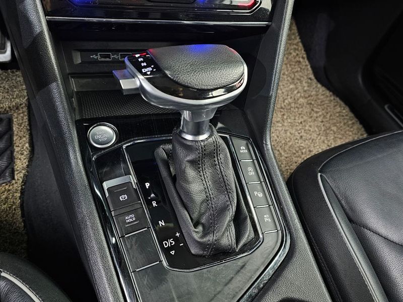 2018 Volkswagen Tiguan 2.0 TDI Prestige photo 9