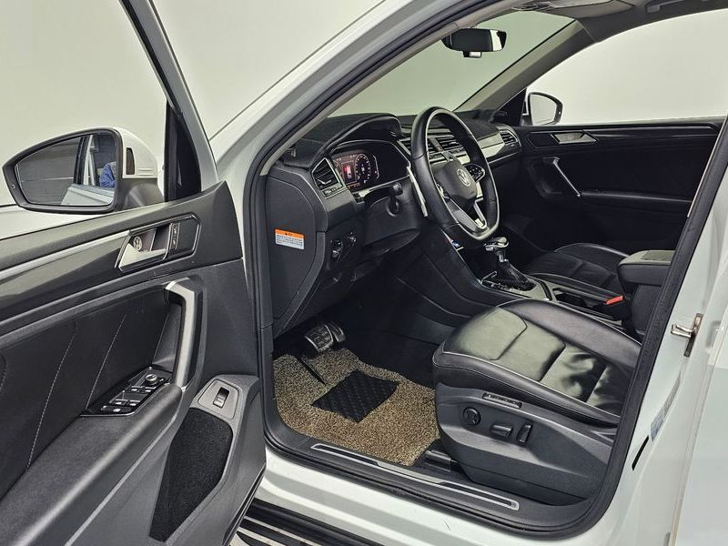 2018 Volkswagen Tiguan 2.0 TDI Prestige photo 10