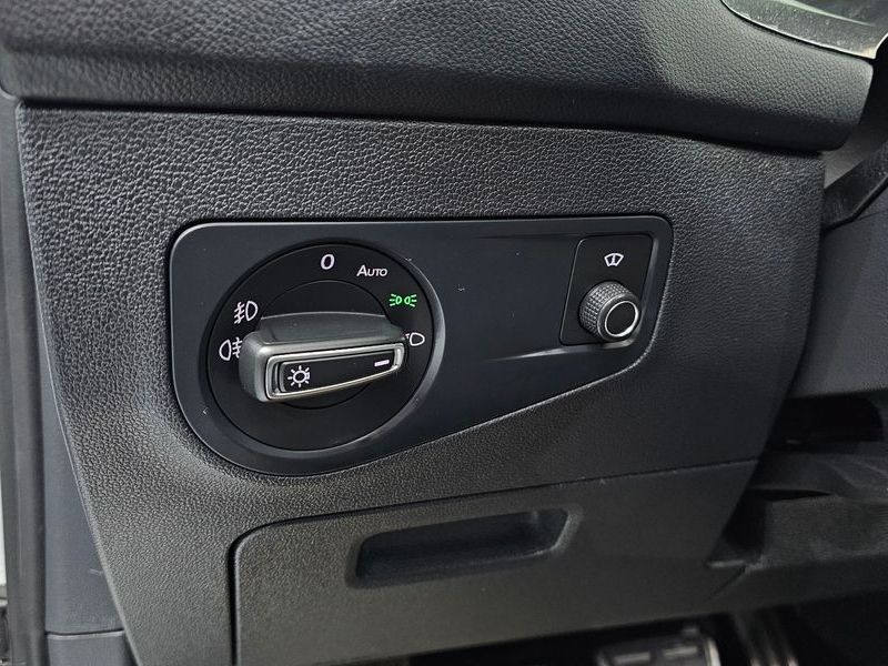 2018 Volkswagen Tiguan 2.0 TDI Prestige photo 16