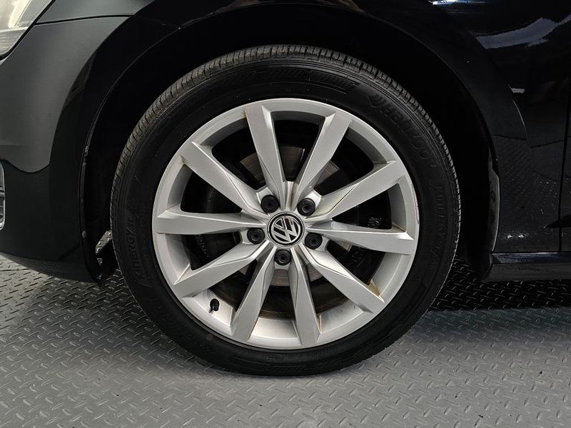 2015 Volkswagen Golf 2.0 TDI photo 5