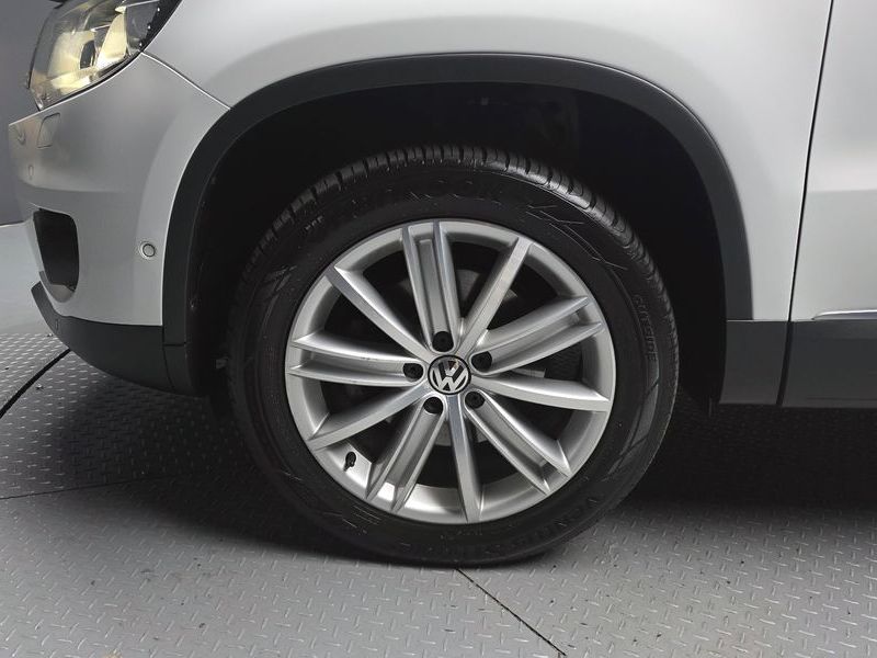 2016 Volkswagen Tiguan 2.0 TDI Premium 5N photo 5