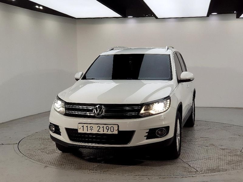 2015 Volkswagen Tiguan 2.0 TDI Comfort 5N photo 2