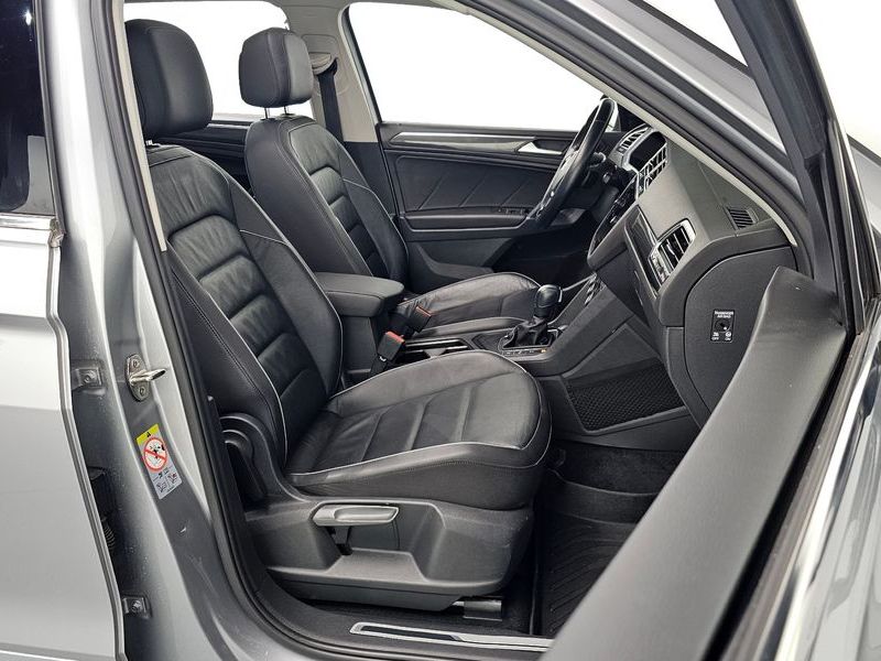 2020 Volkswagen Tiguan 2.0 TDI Prestige photo 10