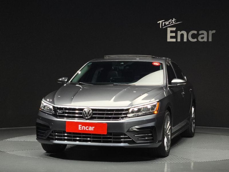 2016 Volkswagen Passat 1.8 TSI R-LINE B7 photo 3
