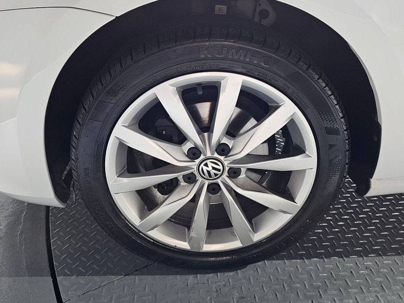 2014 Volkswagen Golf 1.6 TDI photo 5