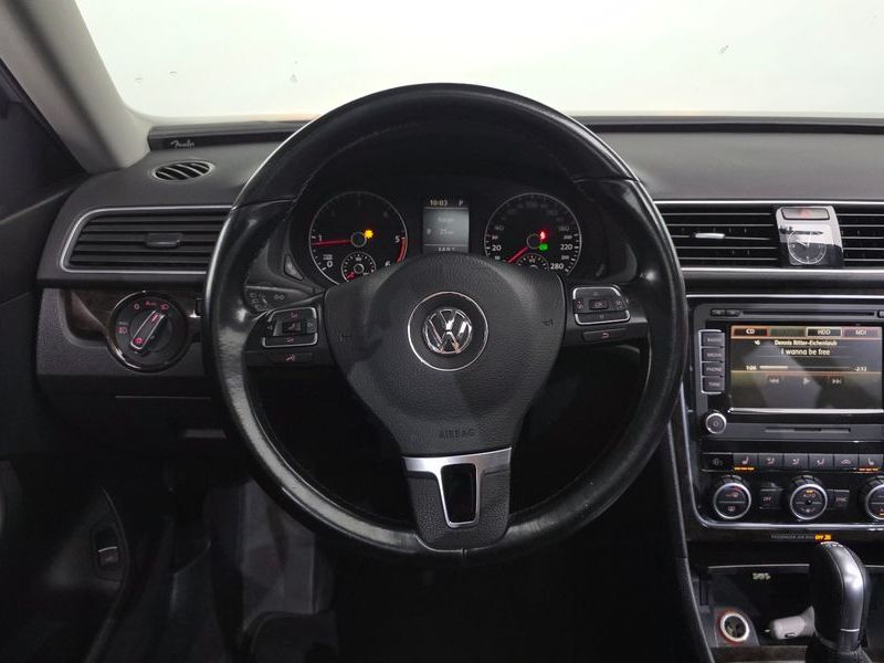 2015 Volkswagen Passat 2.0 TDI B7 photo 15