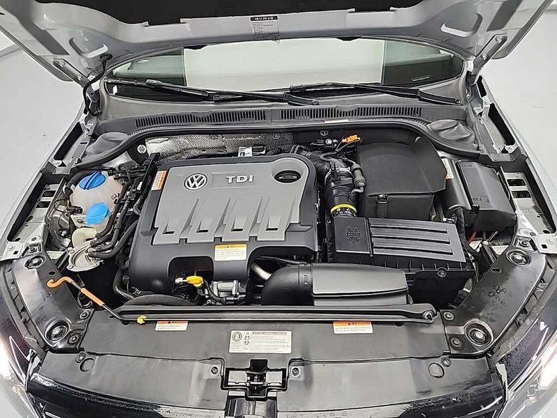 2014 Volkswagen Jetta 2.0 TDI 6th photo 5