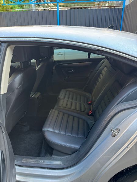 2015 Volkswagen New CC 2.0 TDI BlueMotion photo 3