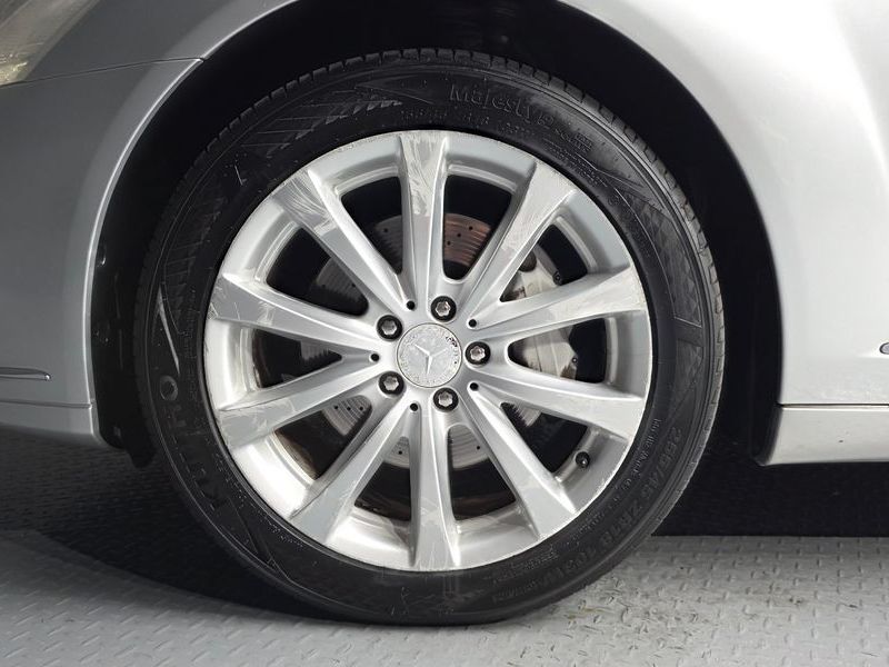 2012 Mercedes-Benz S-Class S350 BlueTEC photo 5