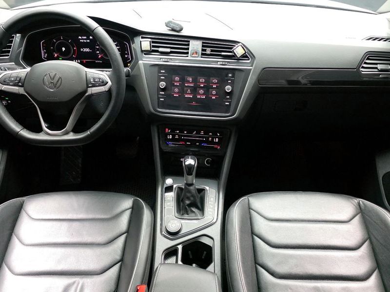 2022 Volkswagen Tiguan 2.0 TDI 4-Motion Premium photo 7
