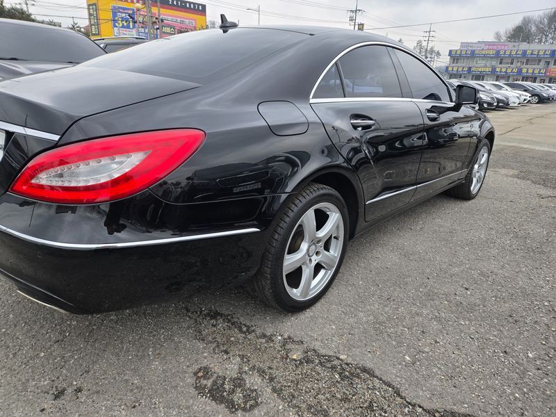 2012 Mercedes-Benz S-Class CLS350 BlueEFFICIENCY photo 4