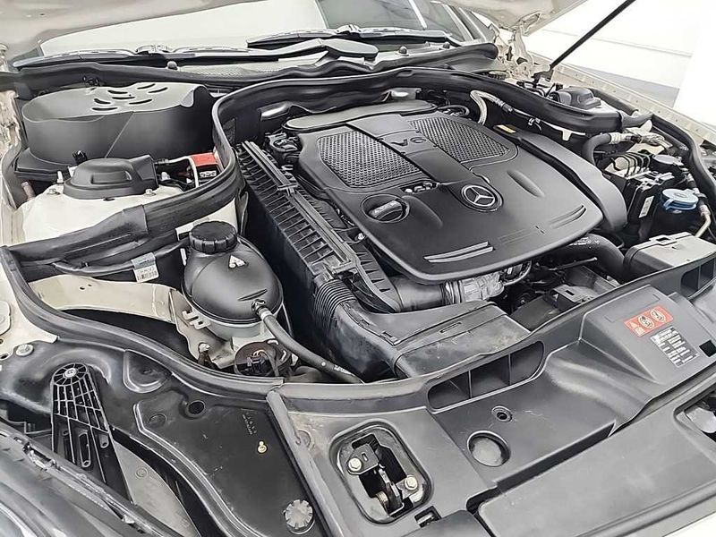 2012 Mercedes-Benz S-Class CLS350 BlueEFFICIENCY photo 5