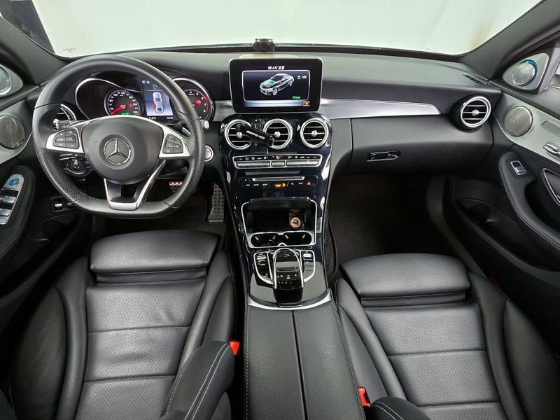 2018 Mercedes-Benz C-Class C350e photo 7