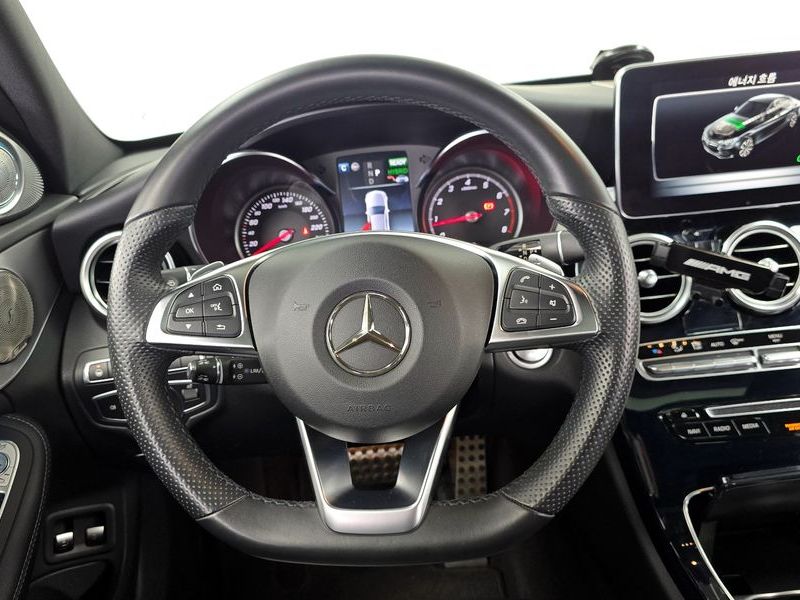 2018 Mercedes-Benz C-Class C350e photo 13