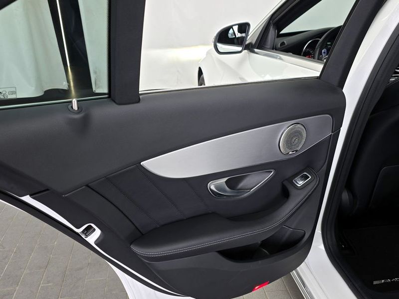 2018 Mercedes-Benz C-Class C350e photo 25